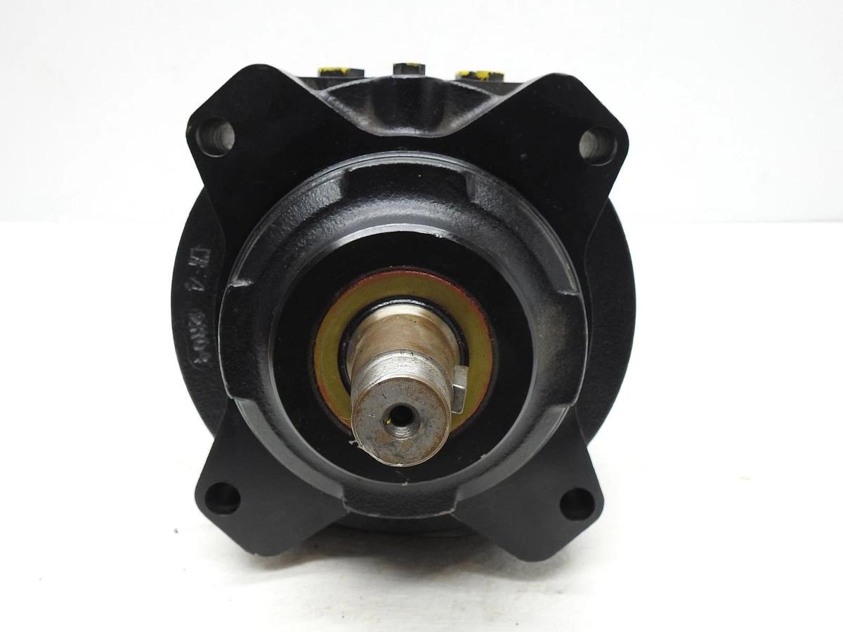 GENUINE John Deere AUC18549 Left Wheel Drive Motor Parker BG0280CS080AAVL BG0280
