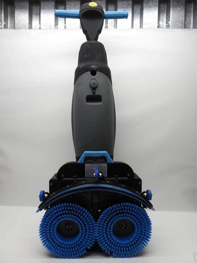 Tomahawk 18" Commercial Cordless Floor Scrubber Cleaner 36V Battery Not Included