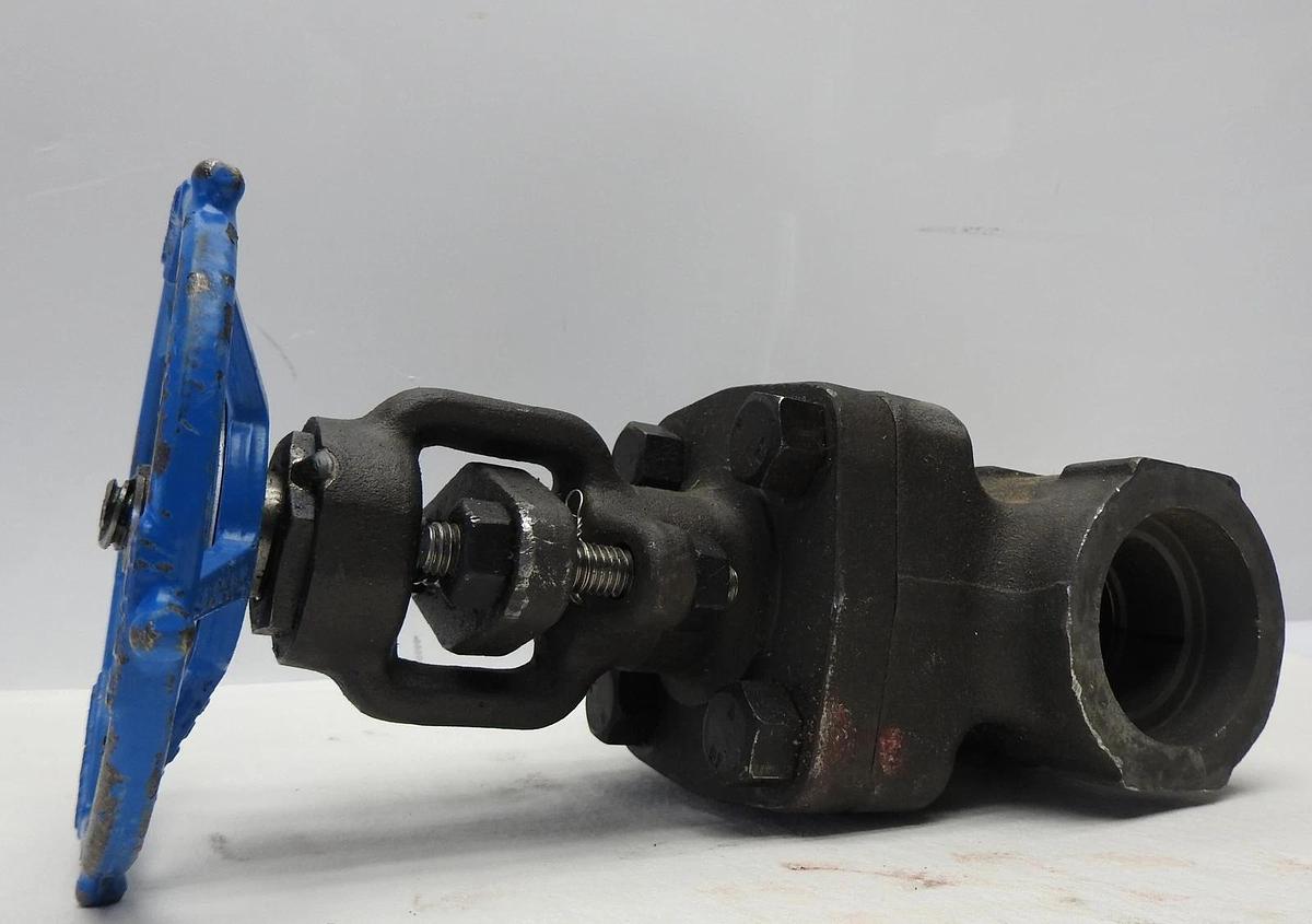 Velan 1-1/2" Gate Valve W07-2054B-02TY - NOB NEW