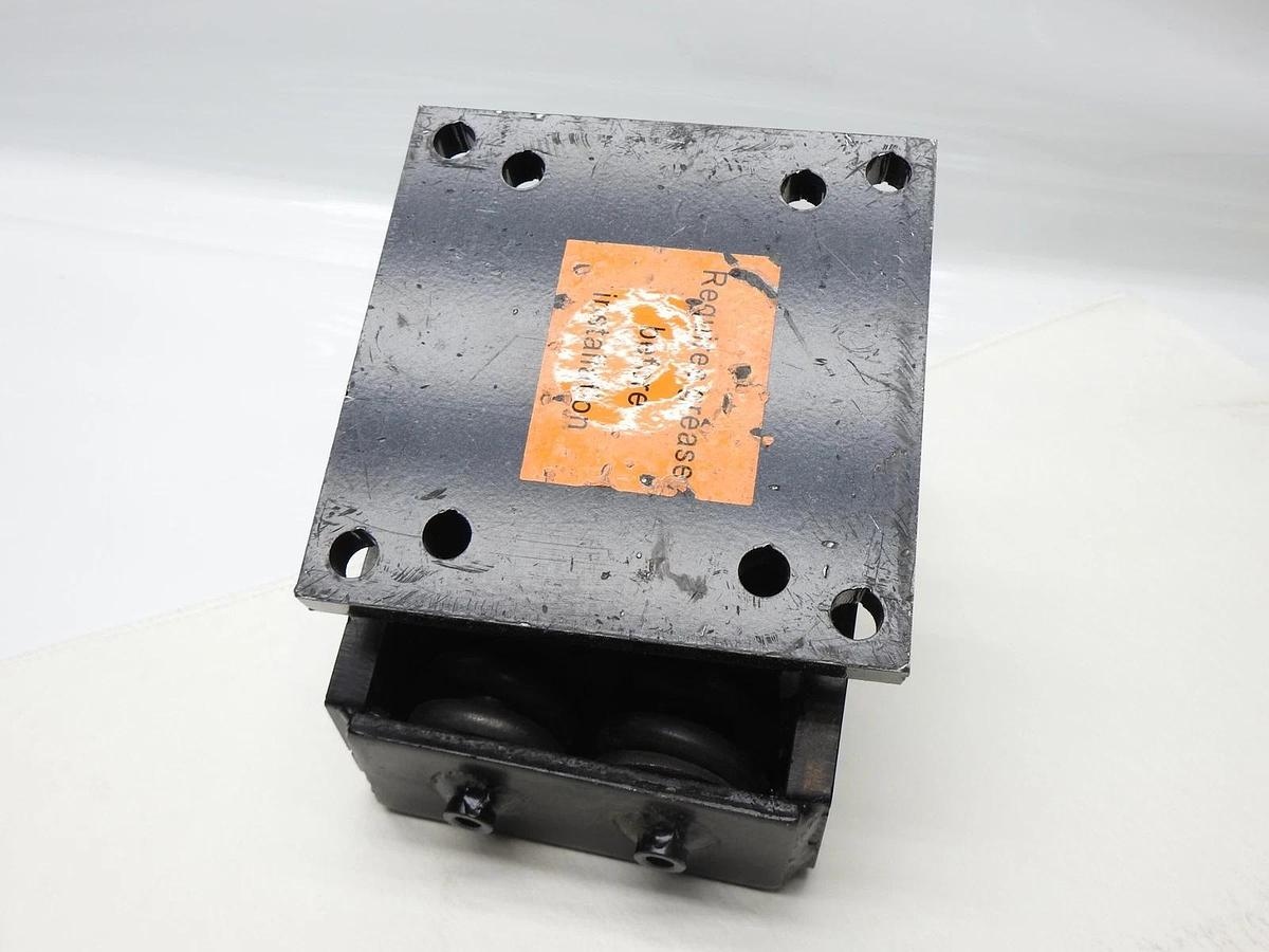 Crown CR133108-001 Caster Assembly - NOB NEW