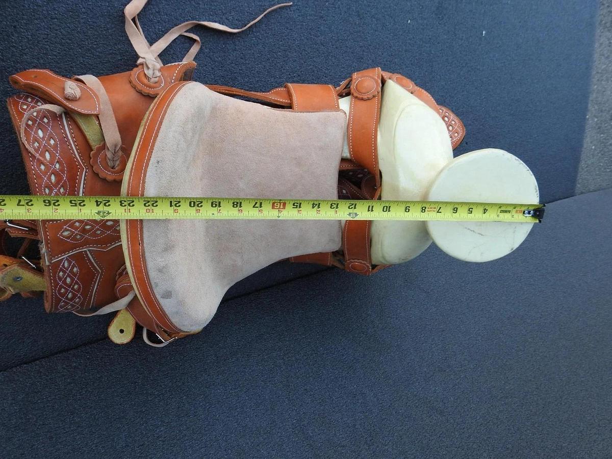 Mexican Charreria Riding Leather Saddle (Montura Charra) Mexican Horse Saddle