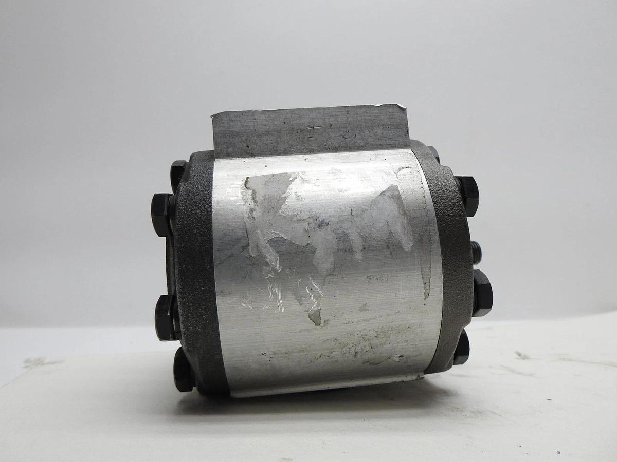 Hydraulic Pump E2NN600BA for Ford New Holland Tractor HYP-F-599600-BAC