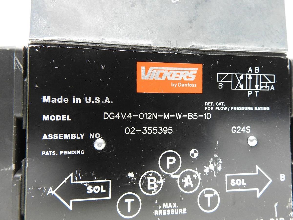 Eaton Vickers DG4V4-012N-M-W-B5-10 Solenoid Valve 02-355395  - GENUINE OEM - NEW