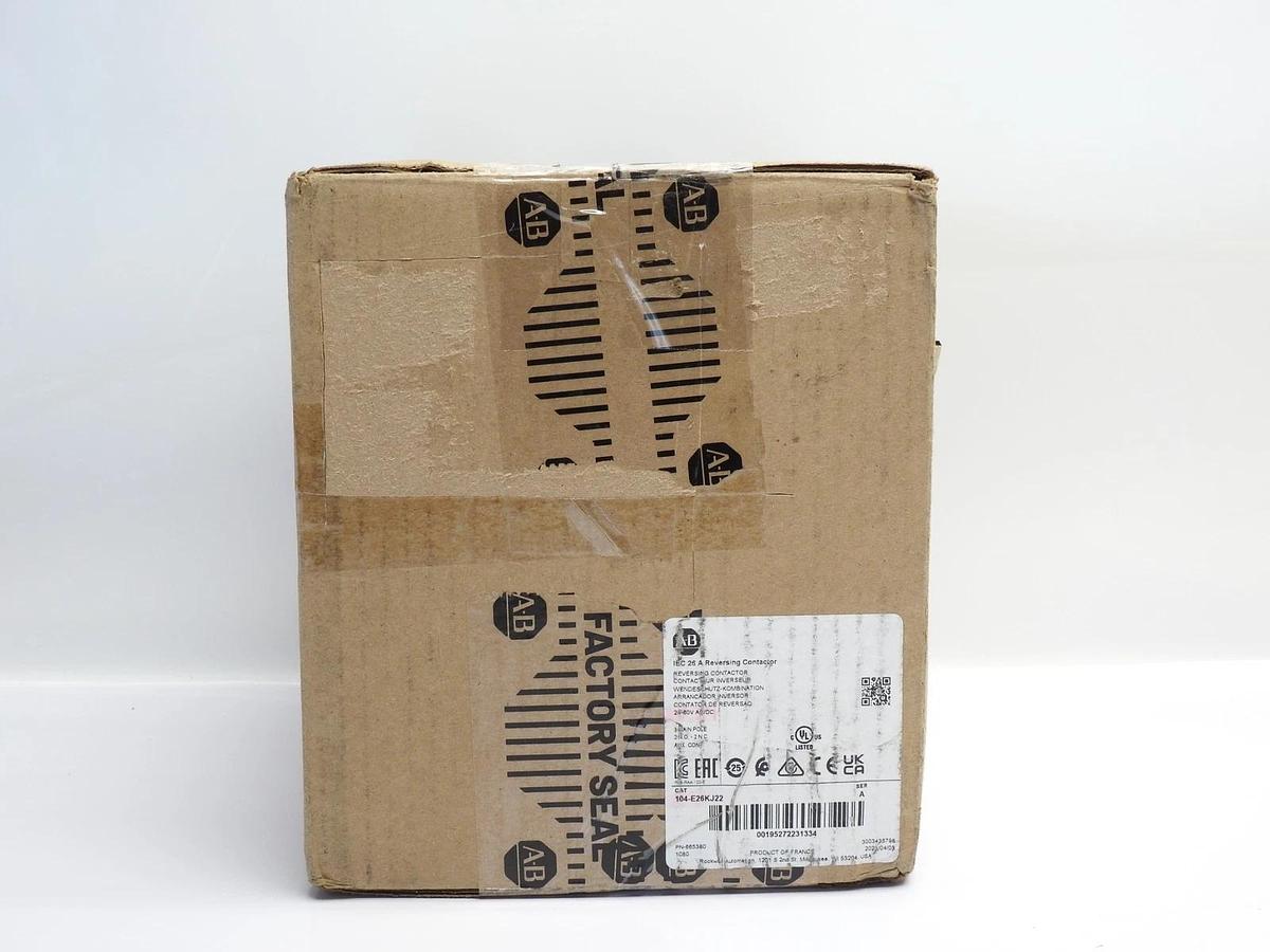 Allen-Bradley 104-E26KJ22 IEC 26 A Reversing Contactor - NOB NEW!