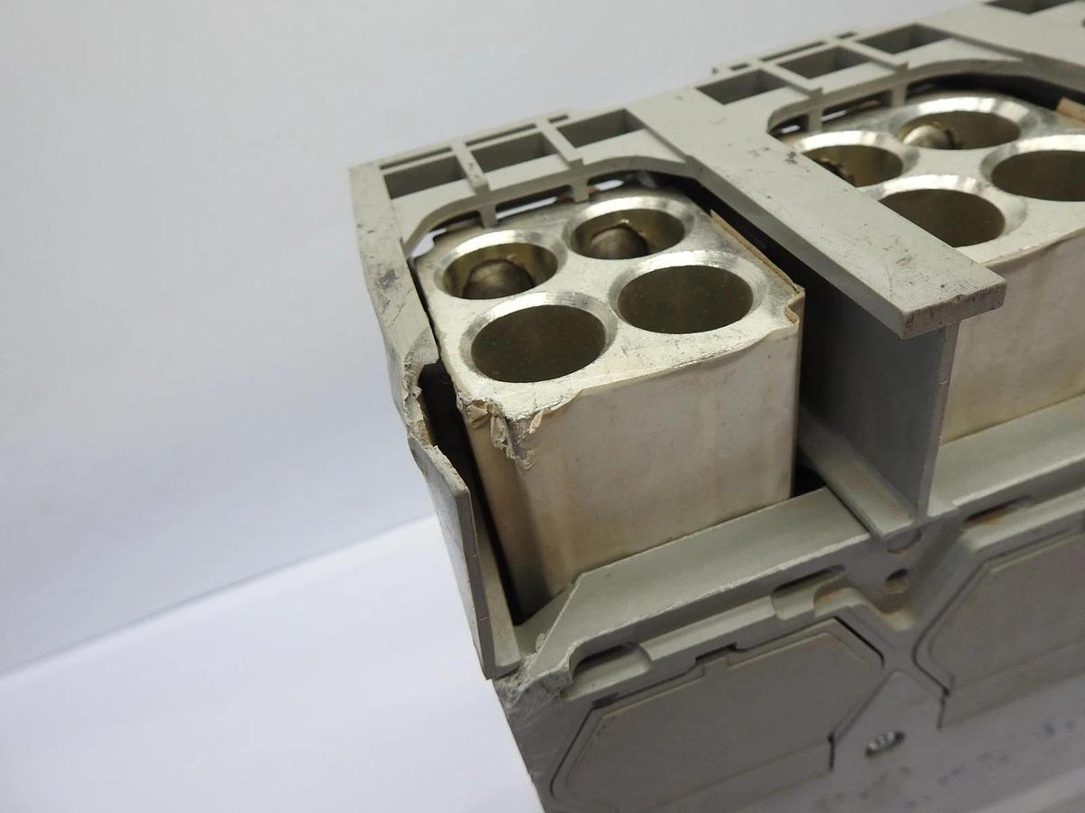 Cummins ONAN A051C966 Breaker PowerPact PG1200 PGL36120U33A