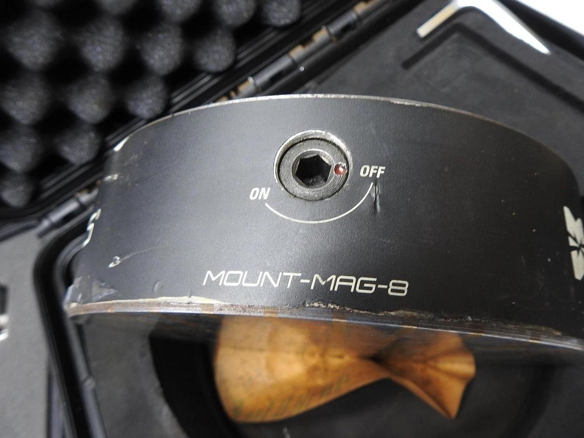 MetrologyWorks 8" Magnetic Mount Base MOUNT-MAG-8 w/ HUBBS Accessory Holder Kit