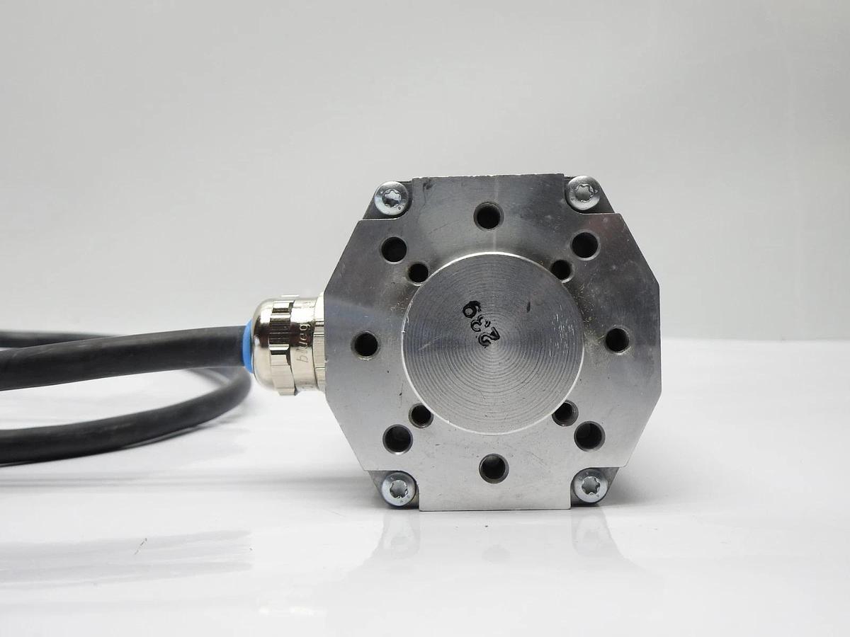 Dunkermotoren BG 75x25 (3650 rpm, 40 Vdc, 38 A, PLG 75 LN 88875 01584 Motor NEW!