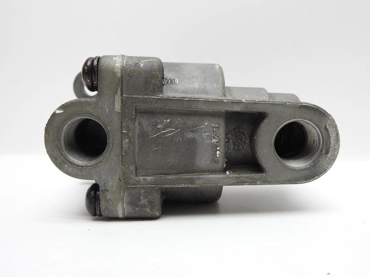 GENUINE Bendix T-292496 Mack 20QE3294, 745-106284, BP-1 Rear Air Brake Valve OEM