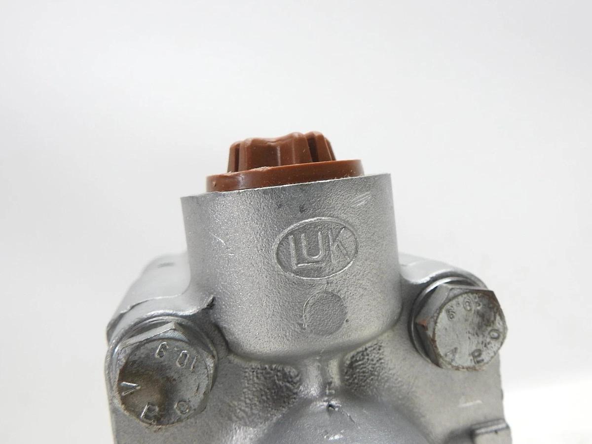LUK Hydraulic Power Steering Pump - Unknown P/N - NEW