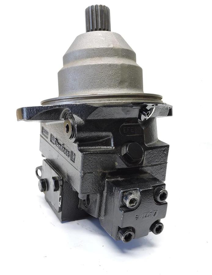 GENUINE John Deere AKK29180 Standard Cruise Rear Hydraulic Motor - OEM NEW!