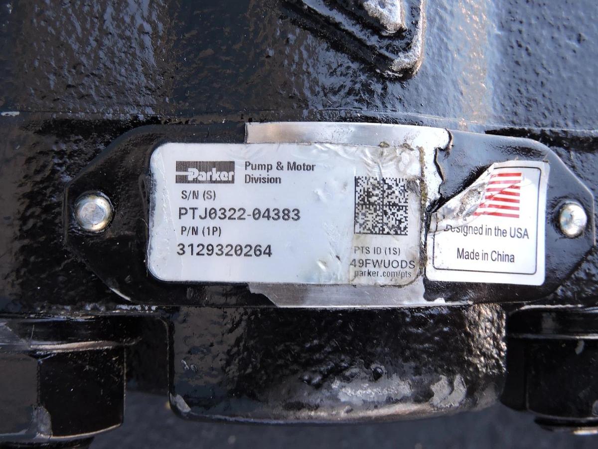 Parker 3129320264 Hydraulic Intertech Gear Pump - OEM NEW!