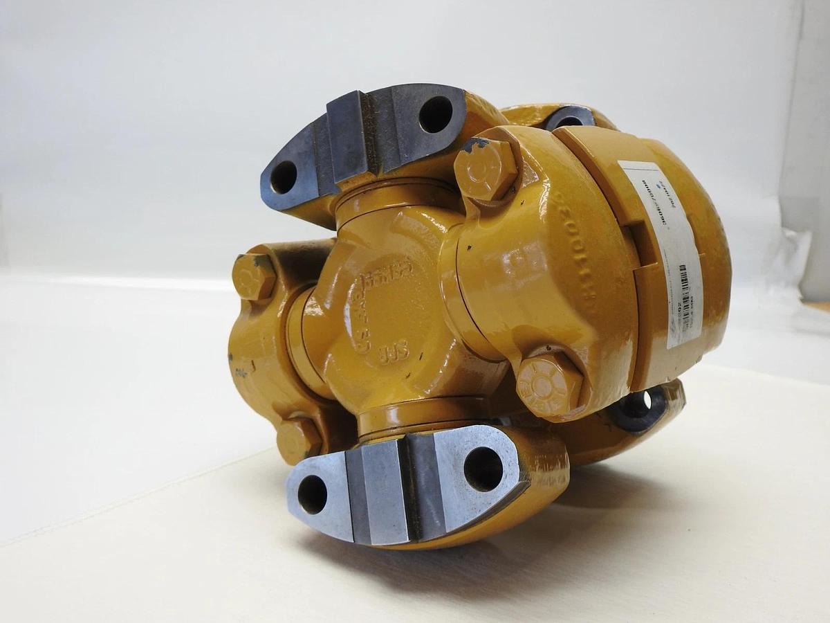 OEM CAT 166-7202 Front Drive Shaft Universal Joint ARTICULATED, EJECTOR TRUCK