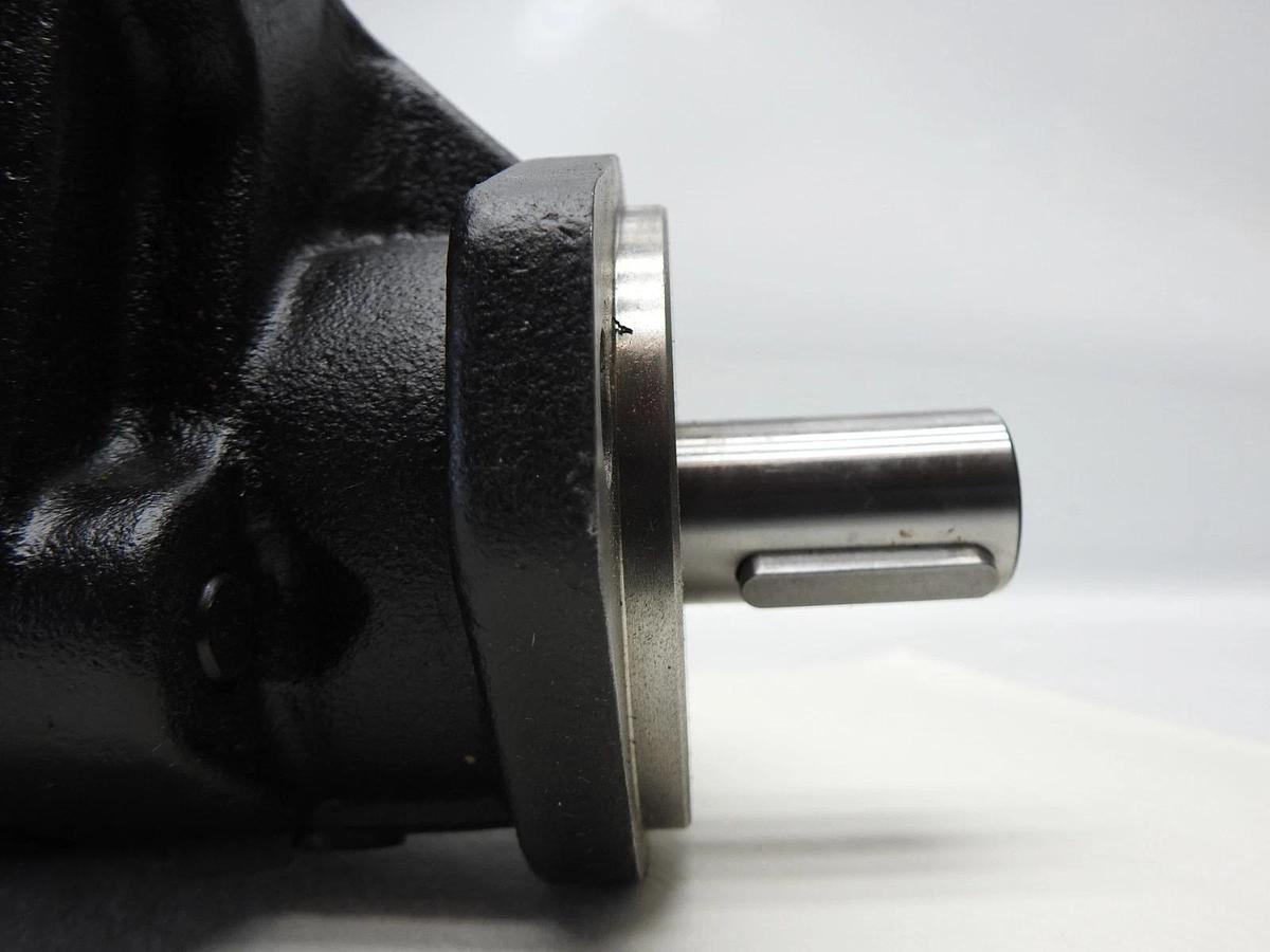 Epiroc 2659619175 Hydraulic Pump Motor Parker 3085020004 - OEM NEW!