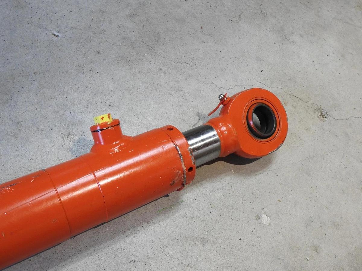 OEM Sandvik BT00001246 Cylinder - GENUINE NOB NEW!