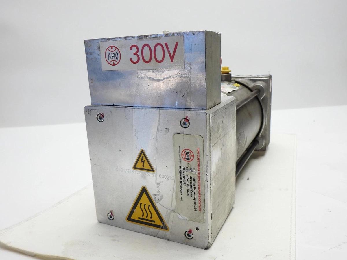 ARO S.A.S Actuator 300V, 3000 RPM, 18 NM, 20Kn Water Cooled 53AMW05A2L3F3