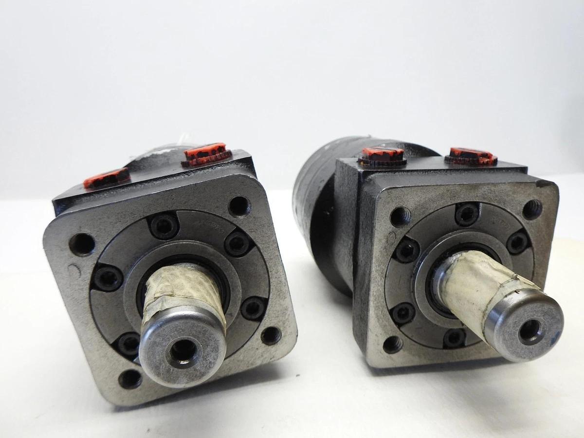 Lot of 2 - Hydraulic Motors (Keyed Shaft, 4 Bolt Mounting) Unknown Part Numbers
