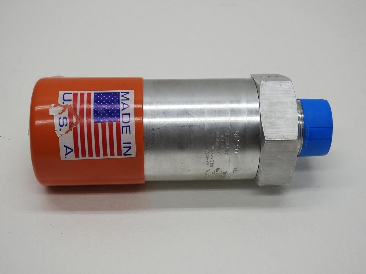 Continental NH3 1-1/4" Safety Relief Valve A-417-AB , AA-417AB - NOB NEW!