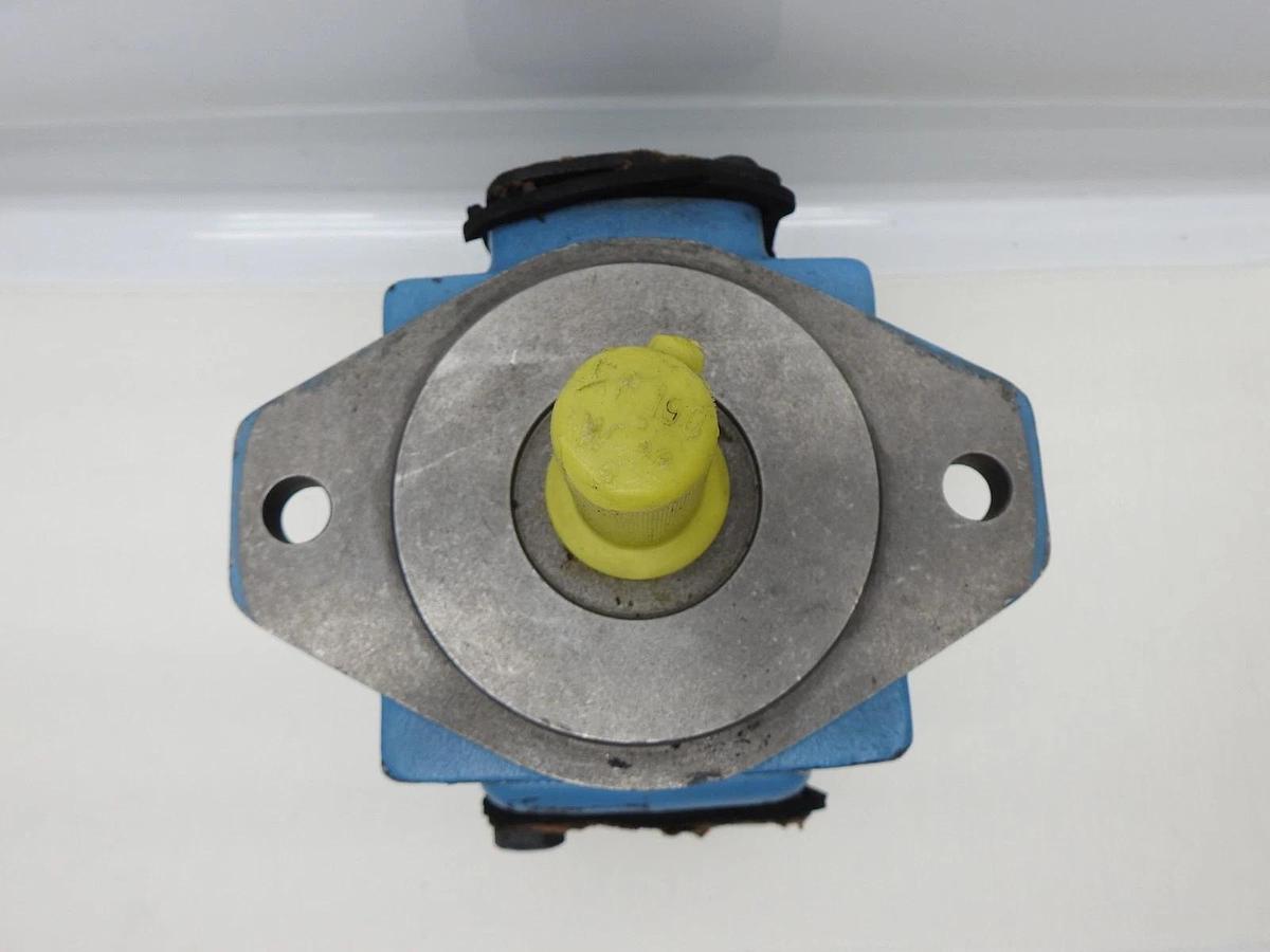 GENUINE Parker Denison T6C-B06-1R001-B1 Hydraulic Vane Pump 034-30873-A NOB NEW