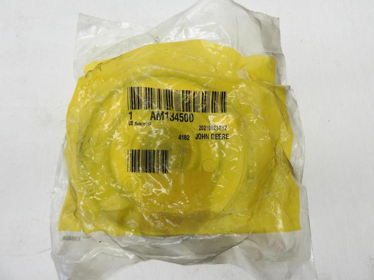 OEM JOHN DEERE Vee Drive Idler Pully AM134500 X 500 520 530 540 Z 425 445 NEW