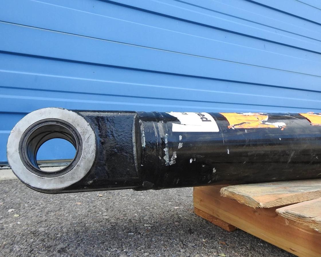 SANY SY215 Bucket Cylinder Replacement 11350784 SY215C9, SY215 Models - BULK NEW