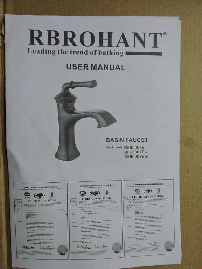 Rbrohant RB0715 Matt Black Single Handle Bathroom Faucet - Farmhouse Style - NEW