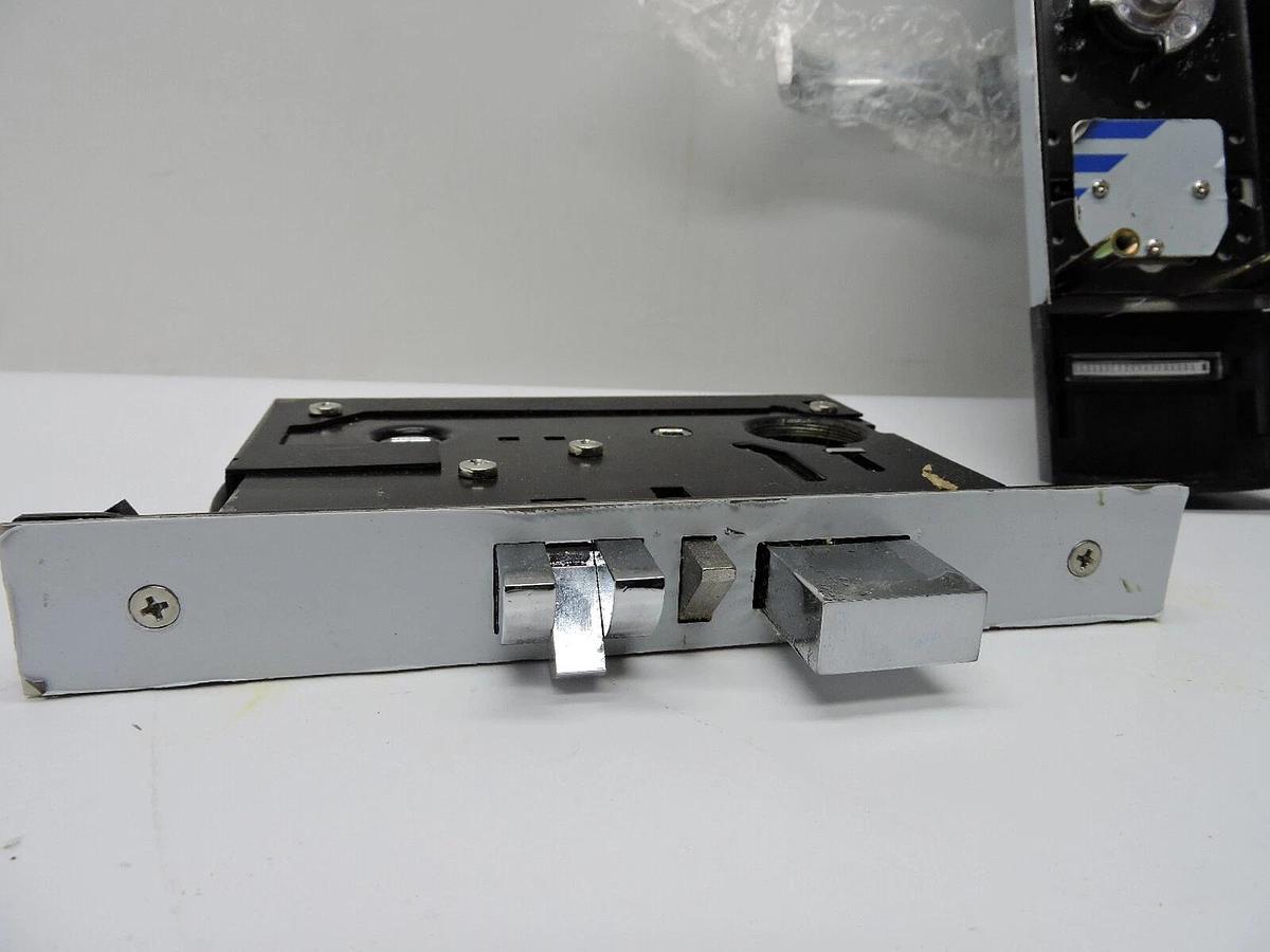 (5) Electronic Door Lock with RFID Reader - NEW!