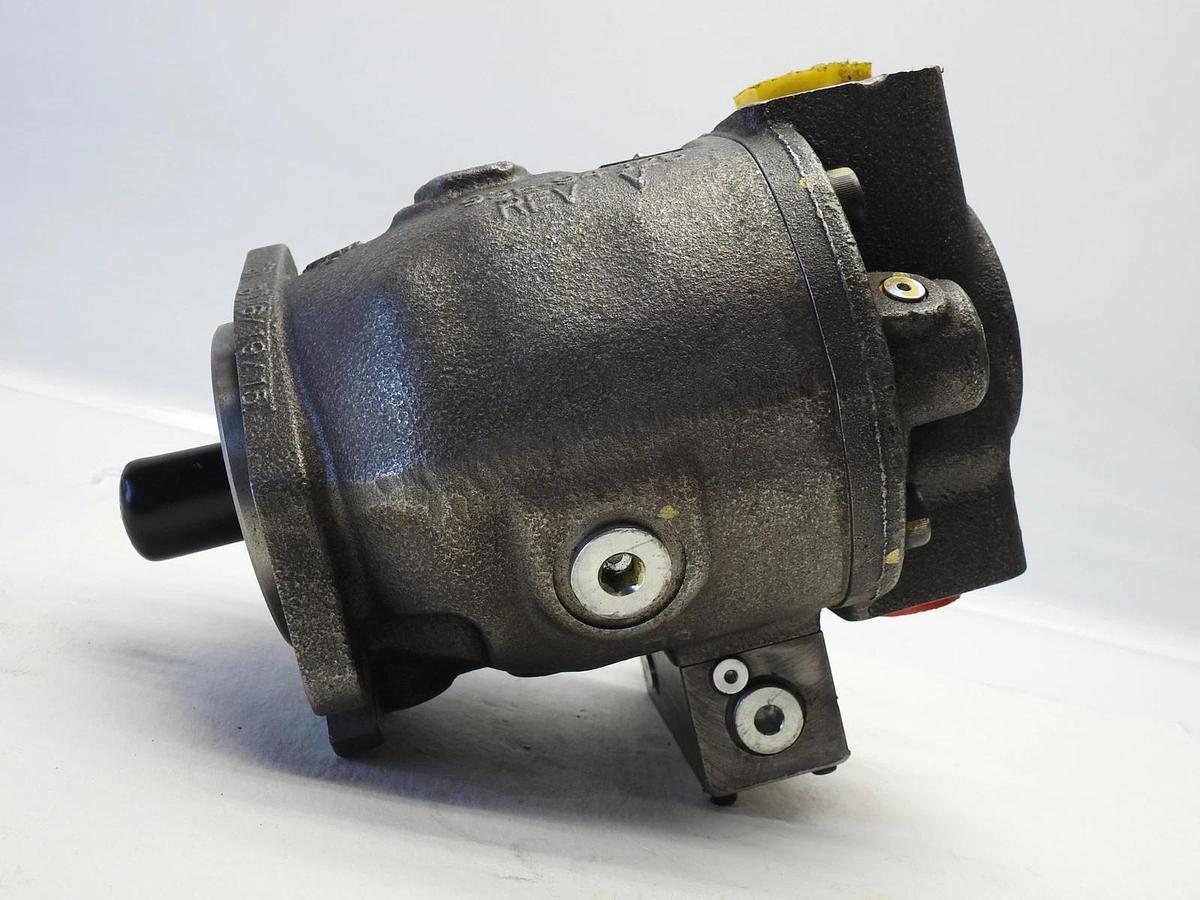 Parker PD Series Mobile Piston Pump PD045PS02SRS5AAM0R1200000 w/ 517-00167-5