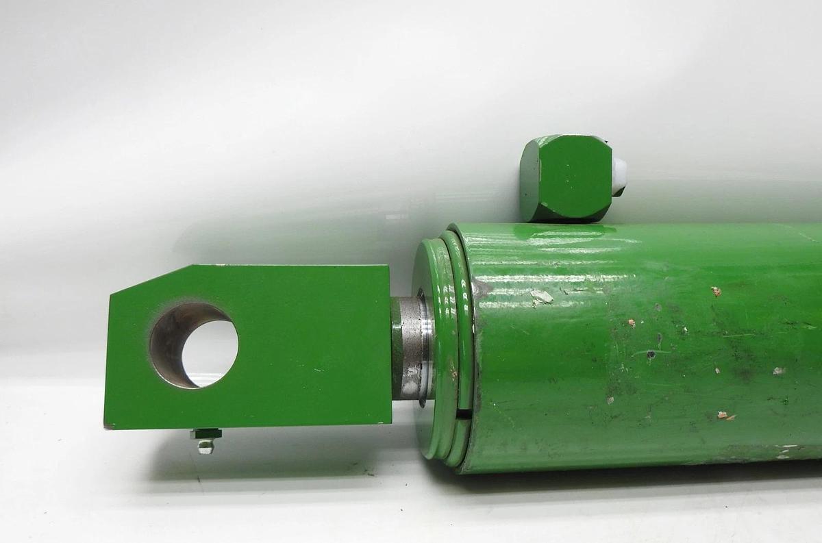 John Deere AHC19111 Hydraulic Cylinder for Cotton Picker GENUINE OEM - BULK NEW!