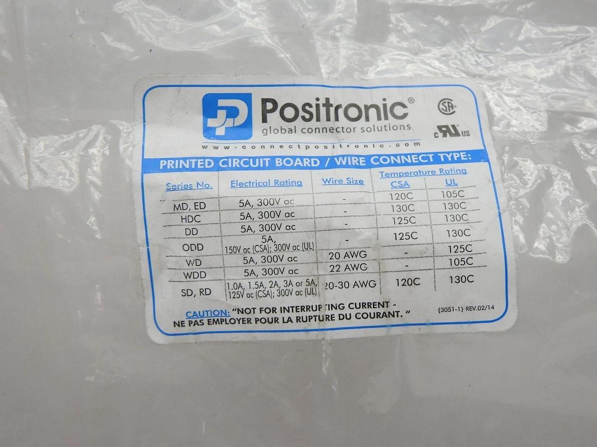 Lot of 25 - Amphenol Positronic RD9M00GVLZ 9-Pin D-Sub Plug Housing IP67 Rated