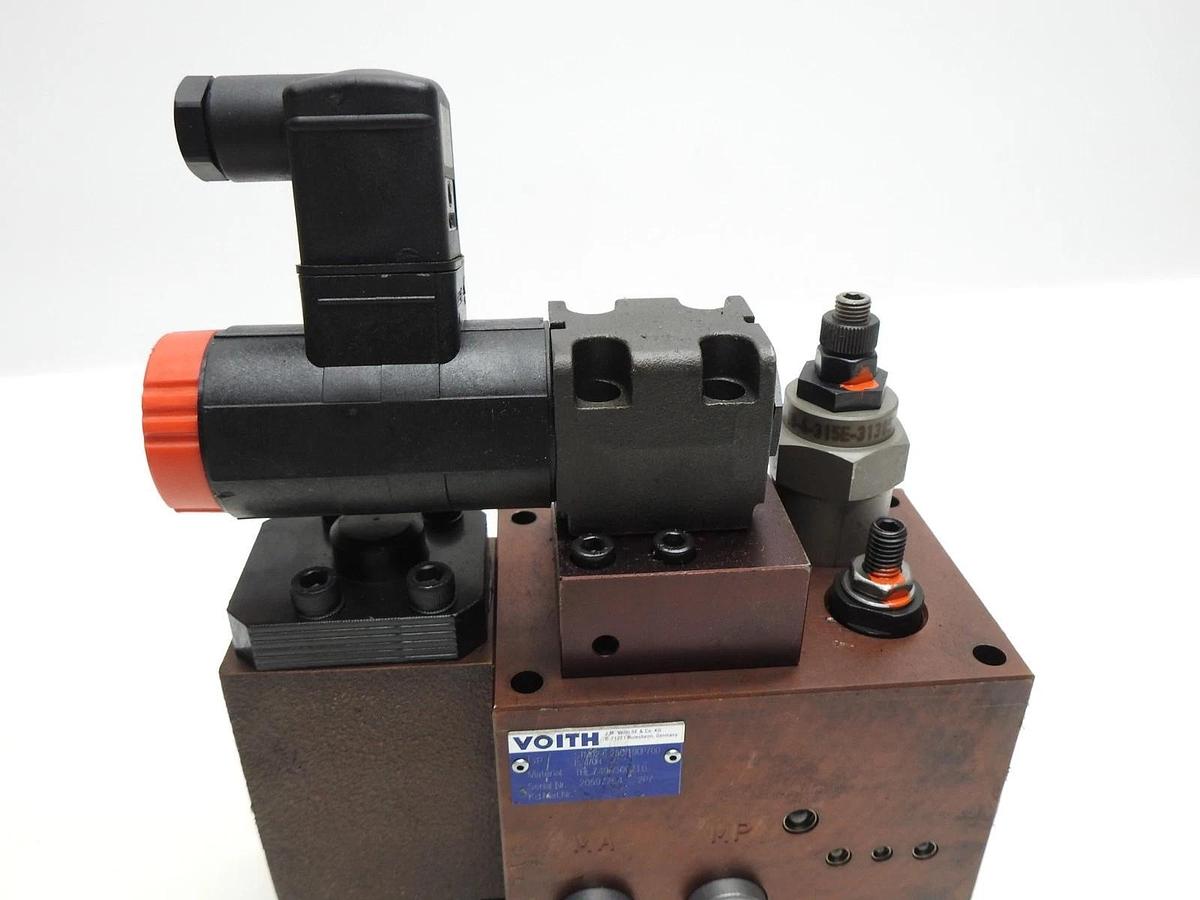VOITH THL.7490300210 H+L Hydraulic Valve STM02-6-280/190P700E24/OH - NOB NEW!