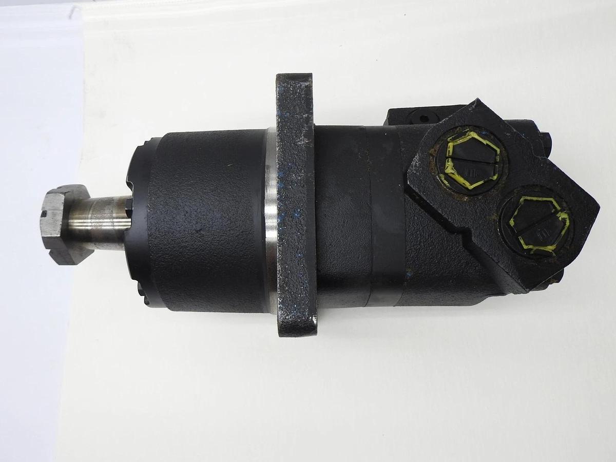 GENUINE Eaton Char-Lynn 113-1143-006 Hydraulic Wheel Mount Motor 6000 Series NEW