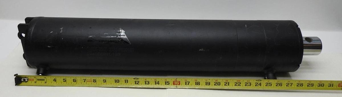 Stillwell Hydraulic Welded Cylinder 31" Total Length, 2-3/4" Shaft Dia - NOB NEW