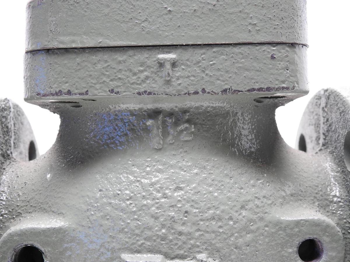 Spence E Main Cast Iron Steam Control Valve 1-1/2"Flgd 125# E-C1G1A1 - NOB NEW!