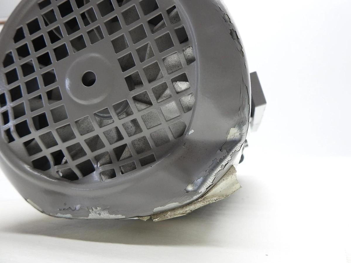DVP LC 20 MA Lubricated Rotary Vane Vacuum Pump 9601066/MA