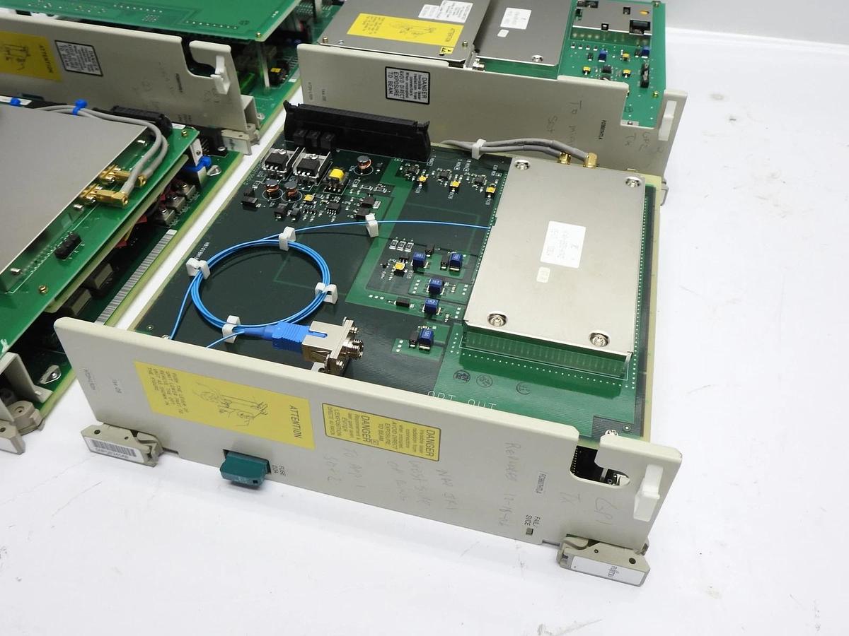 Lot of 4 - Fujitsu FLM-2400 FC9607HTL4, HT2H-LR2H