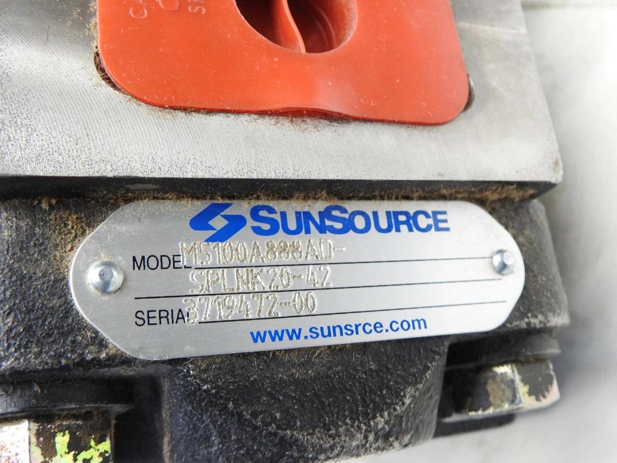 Sunsource M5100A Series M5100A888 AD Hydraulic Motor M5100A-888AD-SPLNK20-42