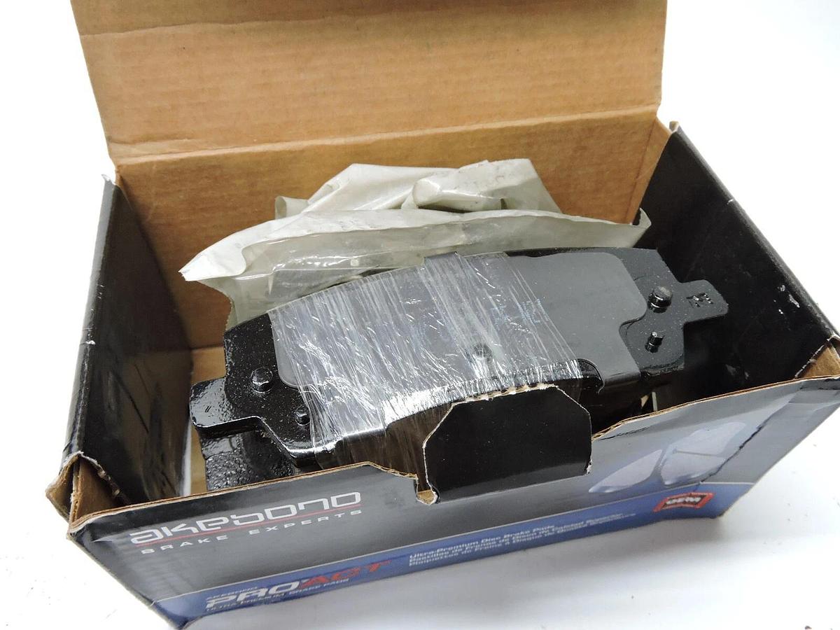 Disc Brake Pad Set-ProACT Ultra Premium Ceramic Pads Rear for 2015+ Ford Mustang