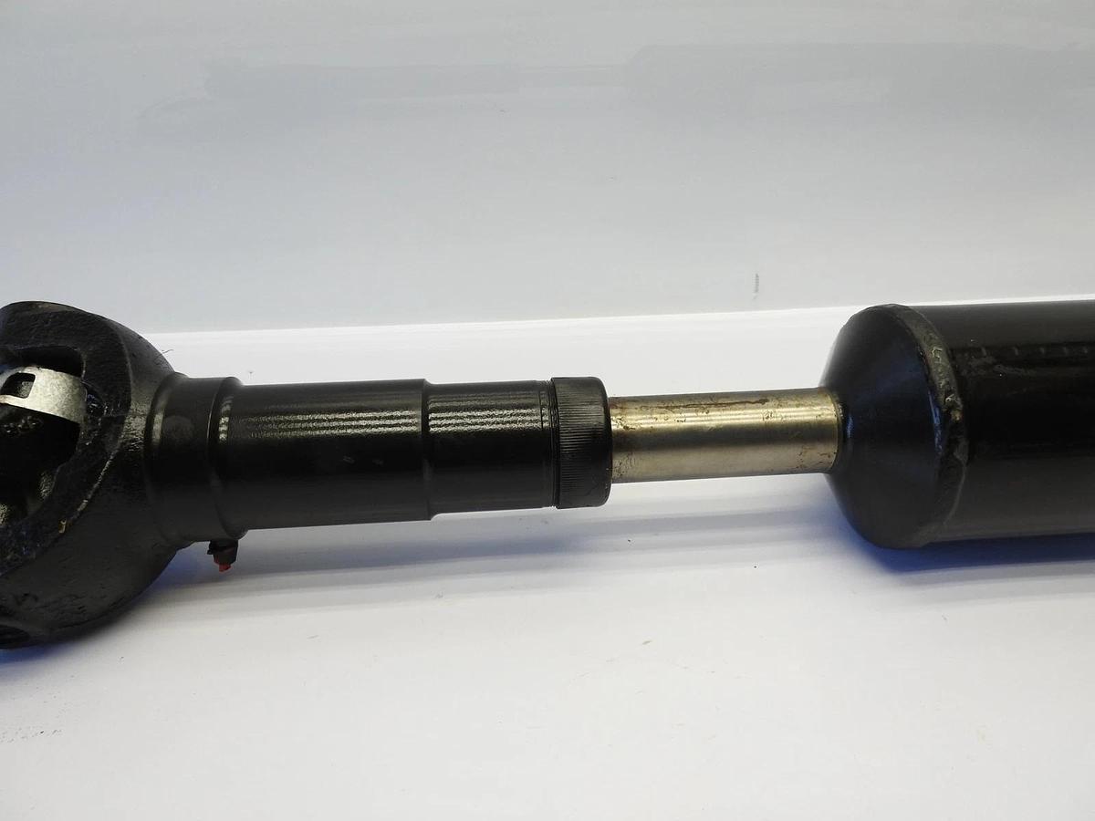 GENUINE Dana Spicer 905785-1109 Drive Shaft ASSY 905785 366110-1109 OEM NEW!