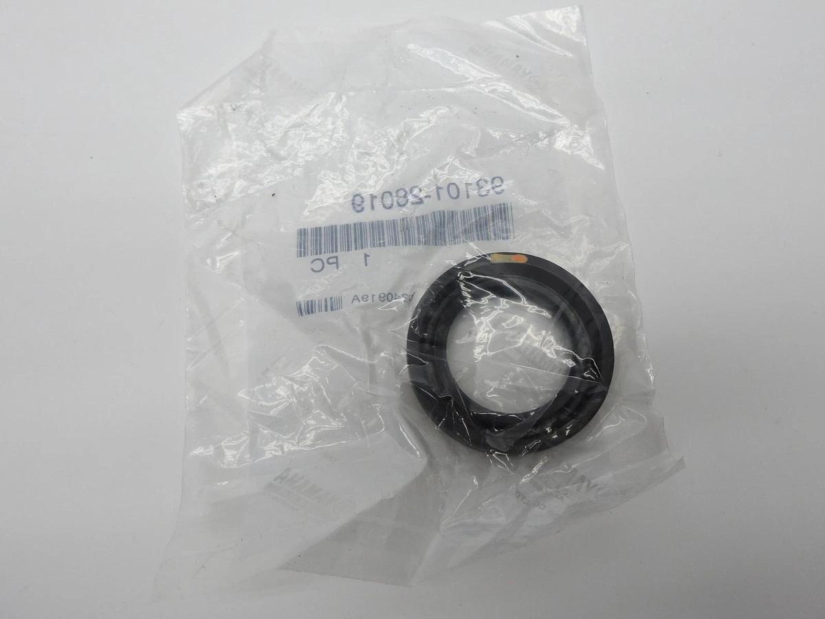 *NEW OEM* Yamaha OIL SEAL 93101-28019-00 Genuine 93101-28019