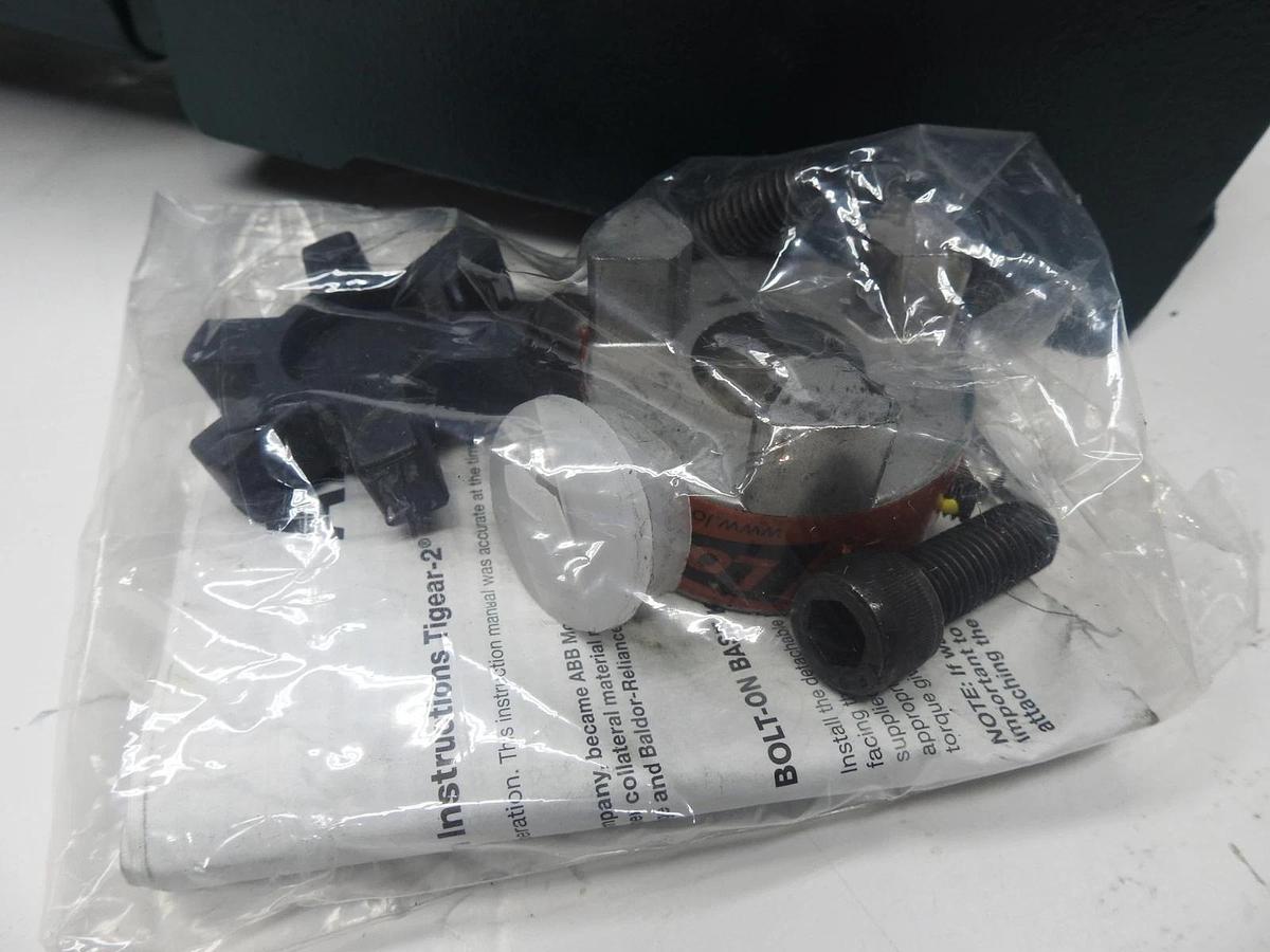 Dodge 35A05R18 TiGear-2 Right Angle Worm Gear Reducer - NOB NEW!