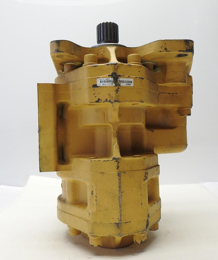 OEM Komatsu 704-71-44002 Hydraulic Pump for D375A-1 D375A-3 D375A-5D 7047144002