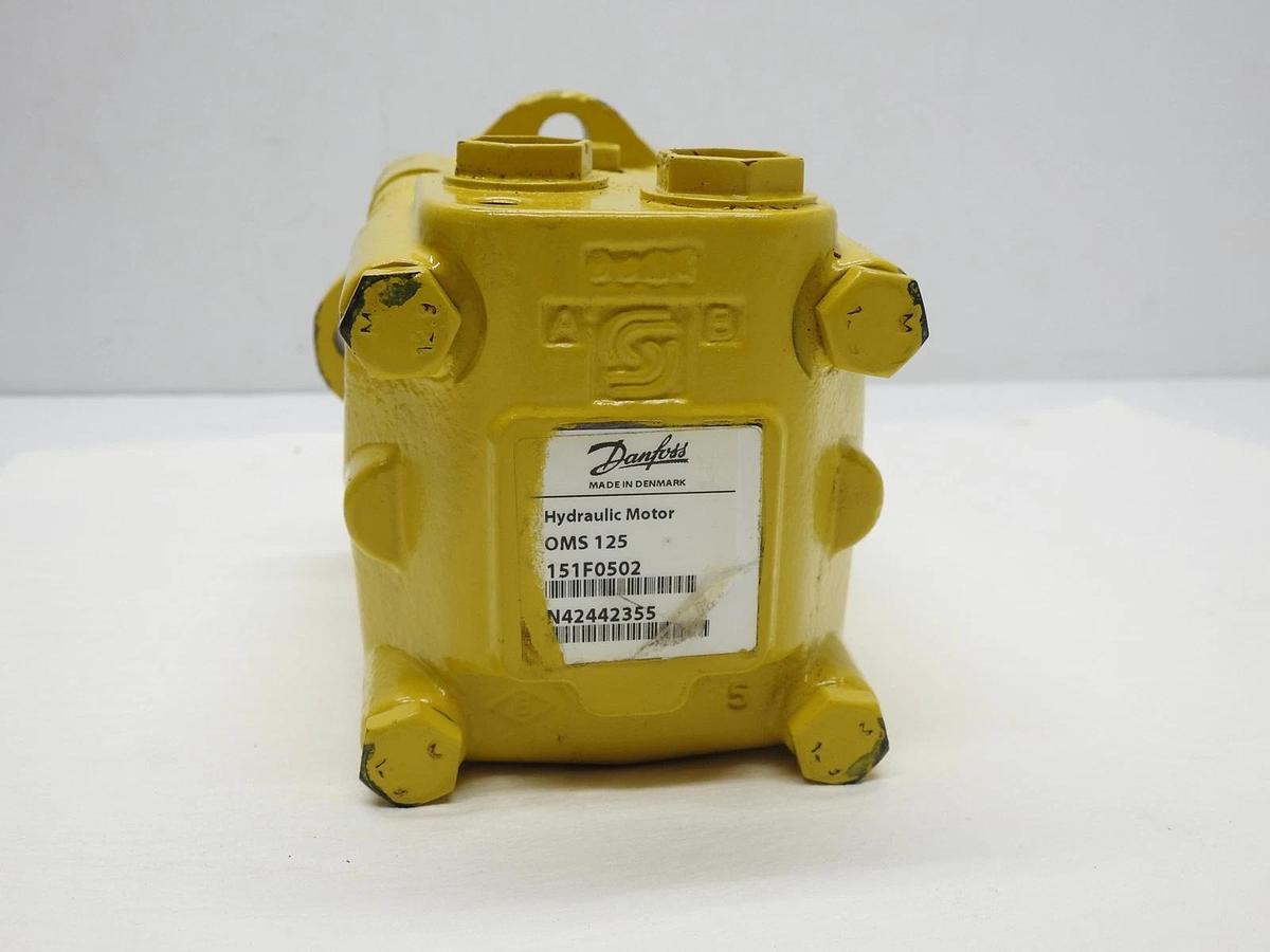 GENUINE Danfoss 151F0502 OMS 125 Hydraulic Low Speed High Torque Motor - NOB NEW