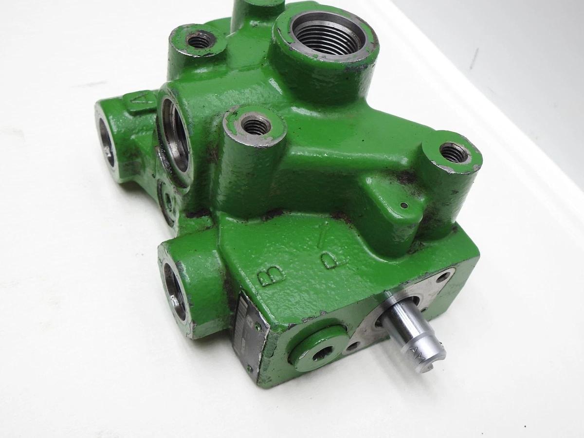 GENUINE John Deere SJ24786 Mid Mount Selective Control Valve - USED NICE