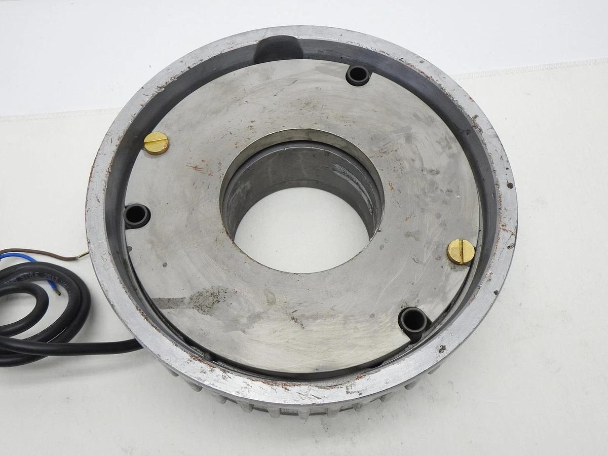 MAYR Roba-Stop Safety Brake 8/832.410.3 S (86W, 104V, 100Nm)