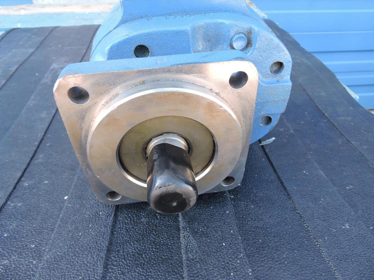 Genuine Permco VP42 Series VP42-4C0FLUL Pump 42 GPM @ 1200 RPM CCW Rotation NEW!