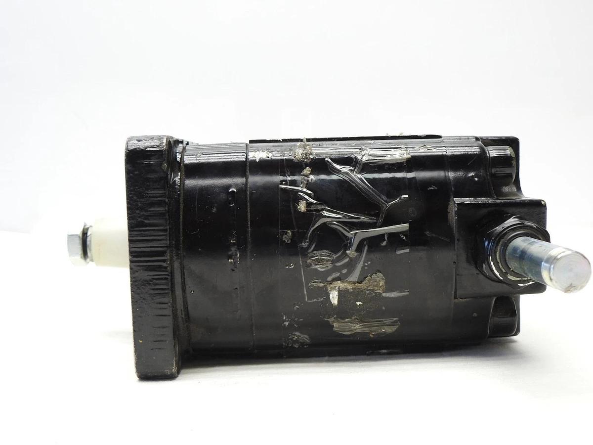 OEM Genie 04.4235.0059GT Hydraulic Motor for GTH-1256, GTH-1544, GTH-1256 NEW