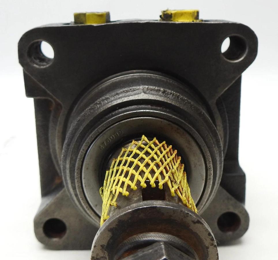 Parker Hydraulic Motor TG0280US030AAAA TG0280 Series (4 Bolt, 1-1/4" SHAFT)