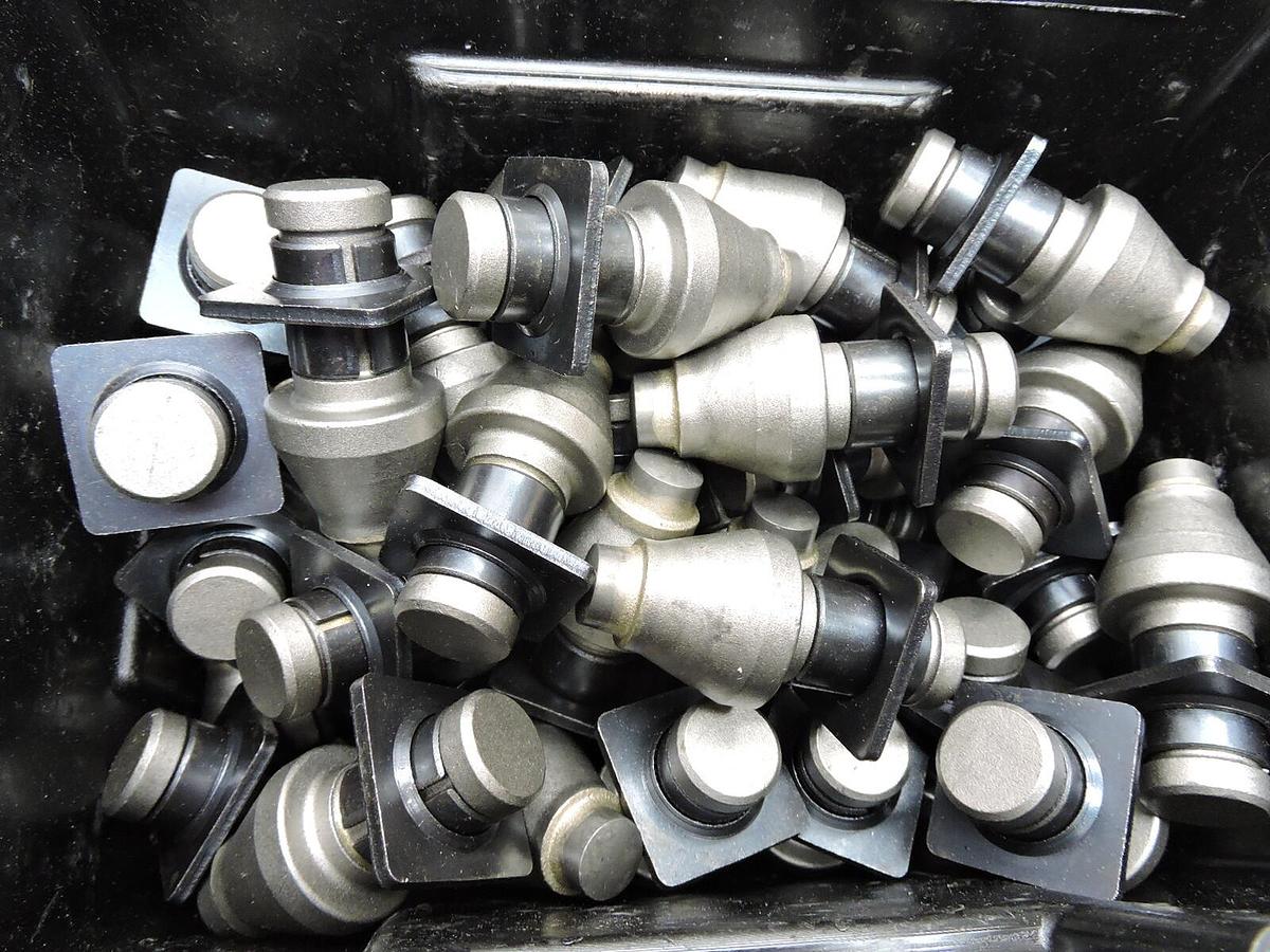 DMC Wear Parts DMC-855HD Kennametal Carbide Bits - lot of 49