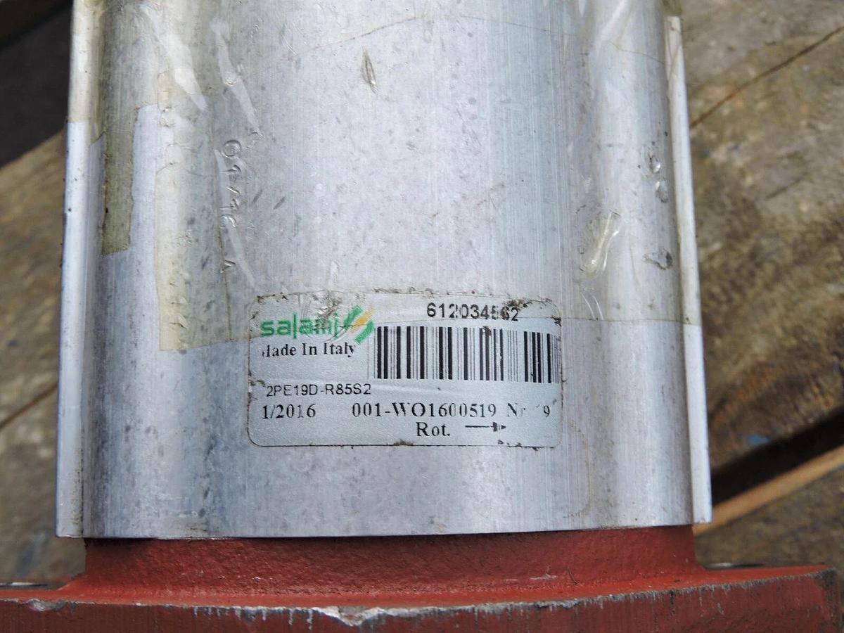 SALAMI S.p.A 2PE Series Aluminum Gear Pumps 612035432 + 612034562 - NOB NEW!