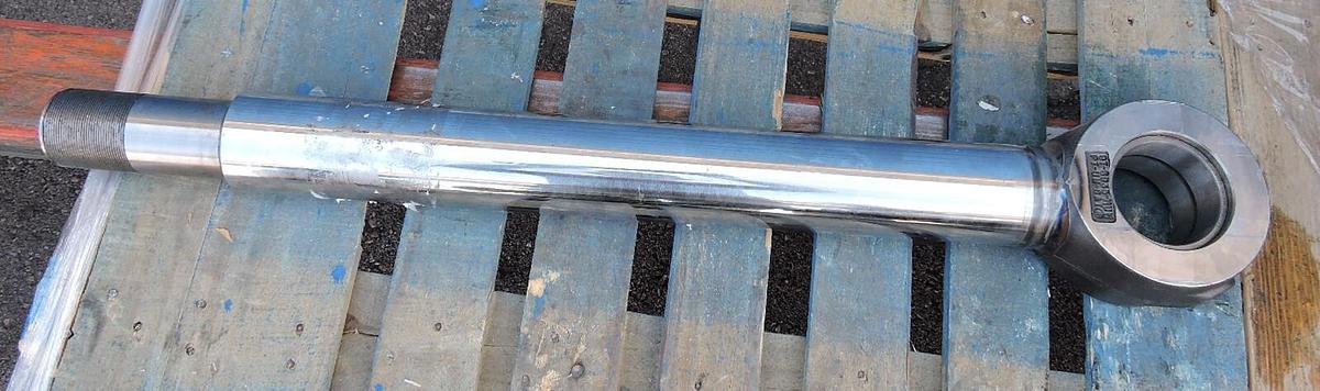 GENUINE CAT Rod 9T-6035 Hydraulic Rod w/ Eye Bearing 9T6035 - NOB NEW!